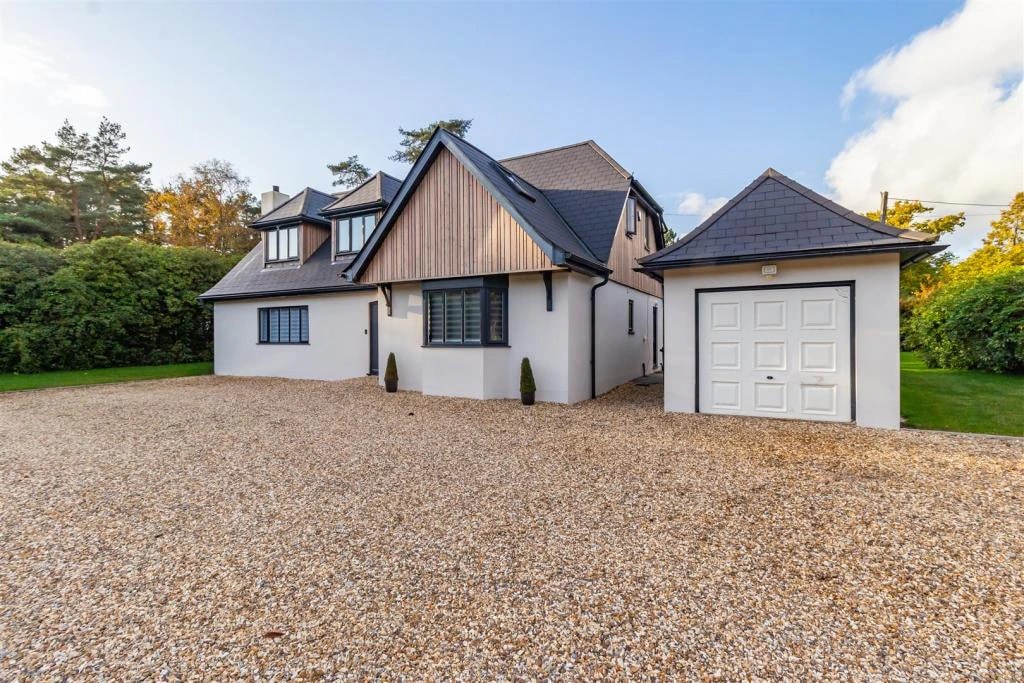 David’s Lane, Avon Castle, Ringwood. New Build by LUSO Architecture